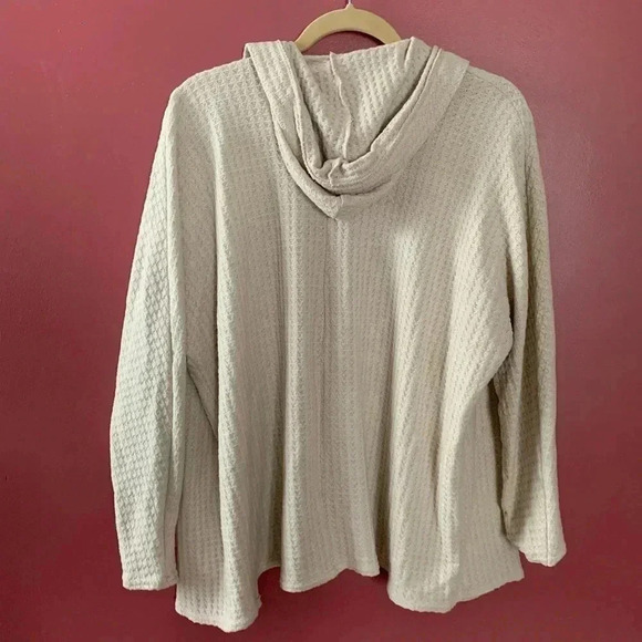 American Eagle Cardigan NWT - Picture 4 of 5